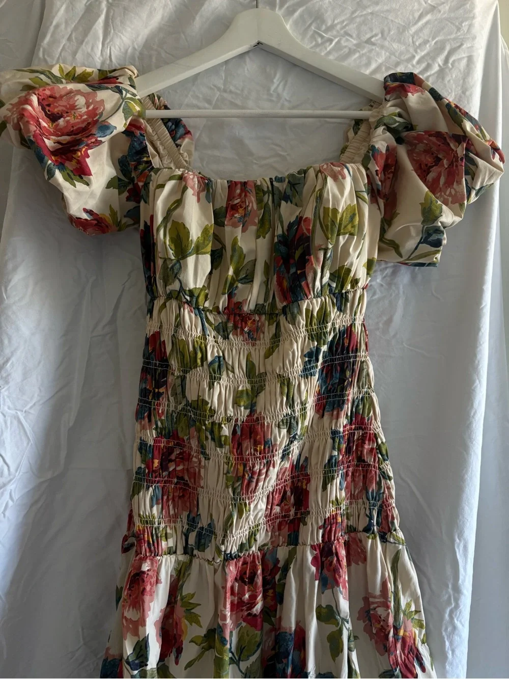 Abercrombie & Fitch Floral Puff-Sleeve Midi Dress Smocked Cream